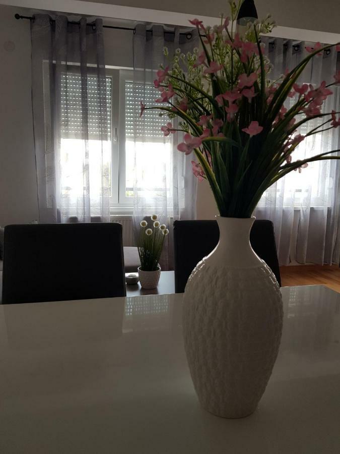 Apartman Dijana Banja Luka Esterno foto